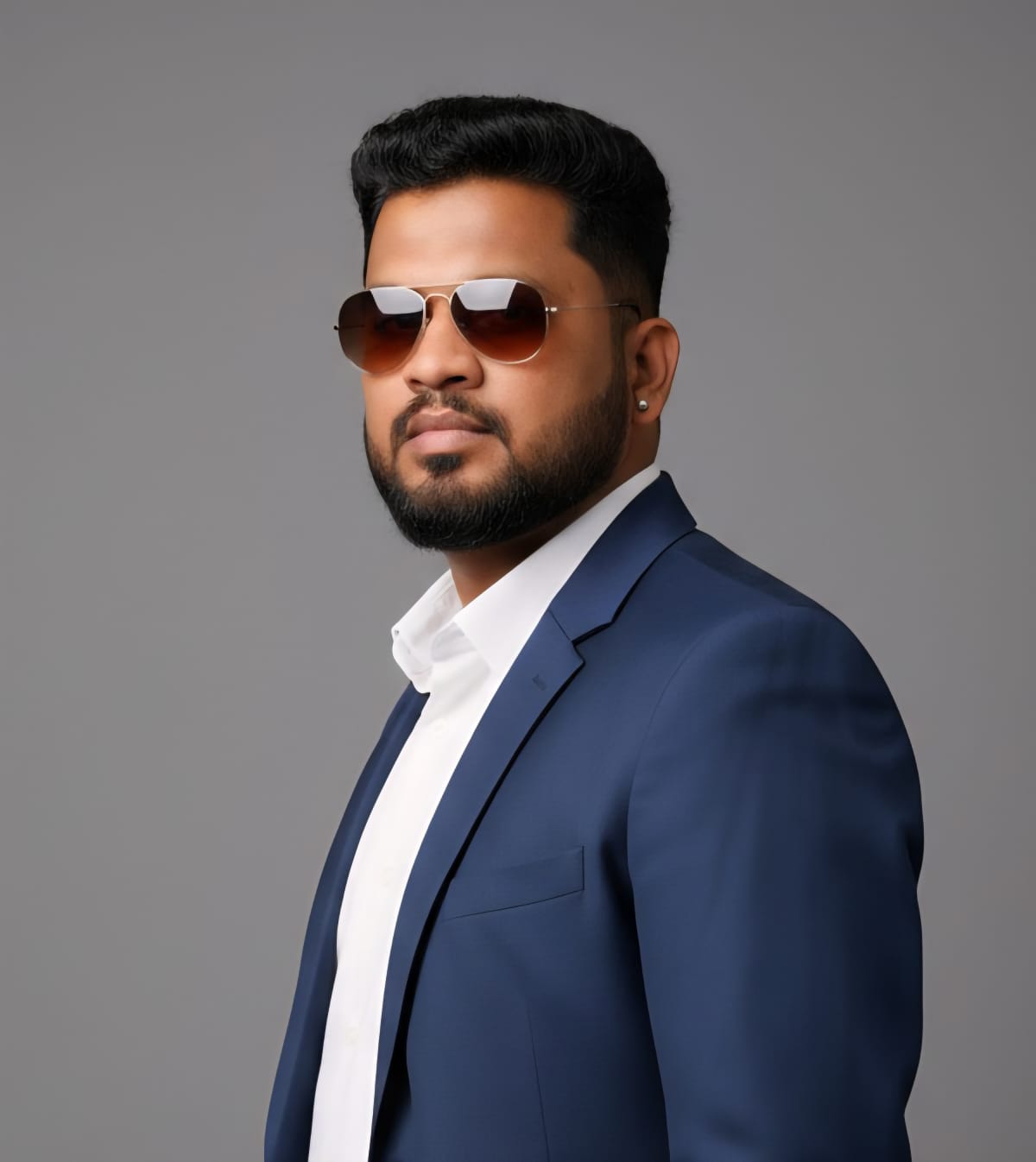 Lakshman G